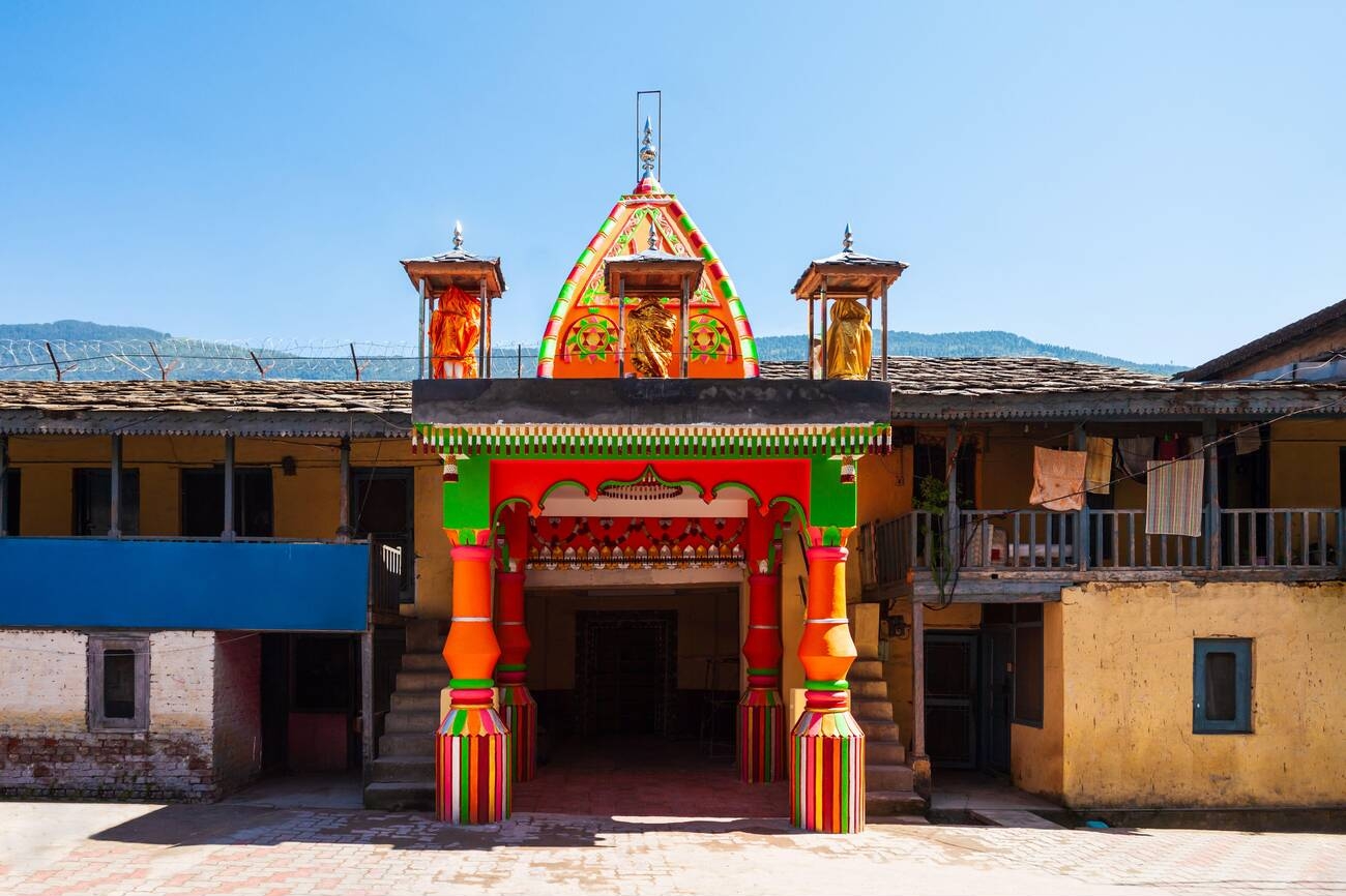 Raghunath Temple – Stunning Architecture And Interior Design