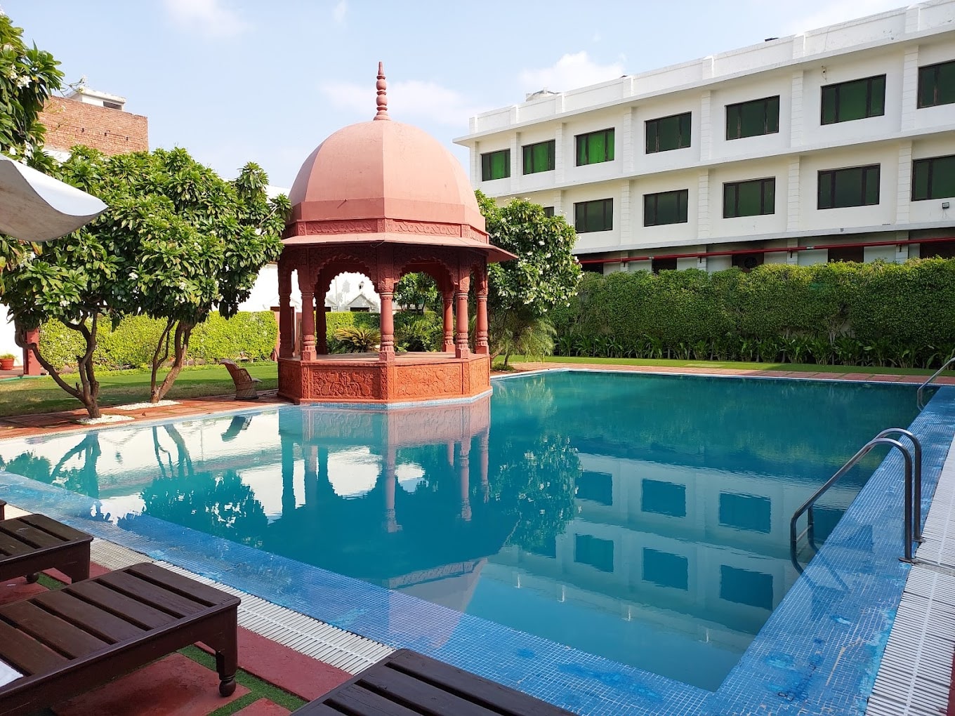 the-grand-imperial-agra-hotels-and-resort