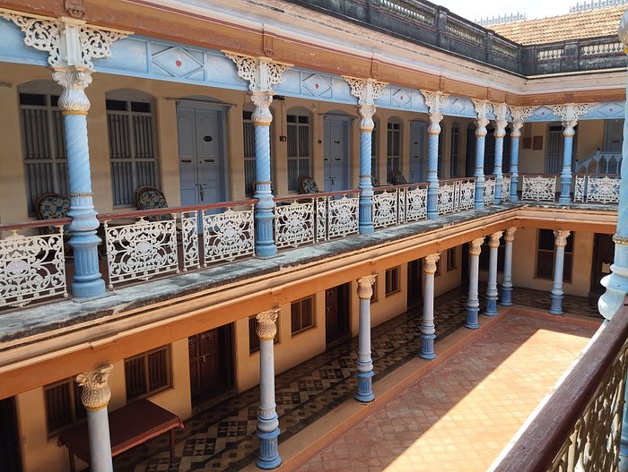 chettinadu-mansion-an-authentic-heritage-palace