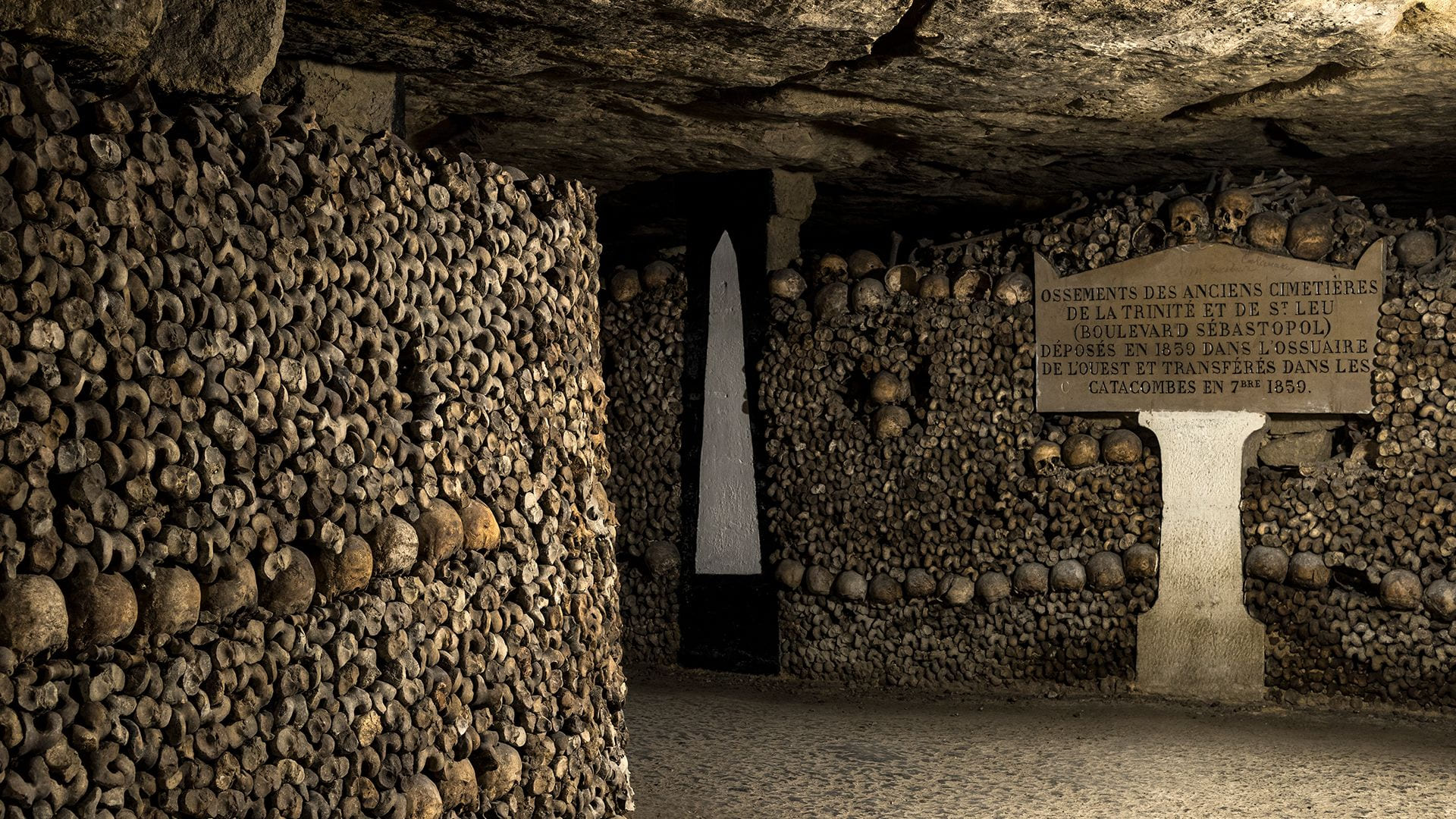 paris-catacombs