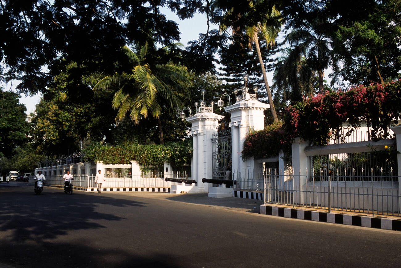 What Is The History of Raj Niwas Pondicherry ?