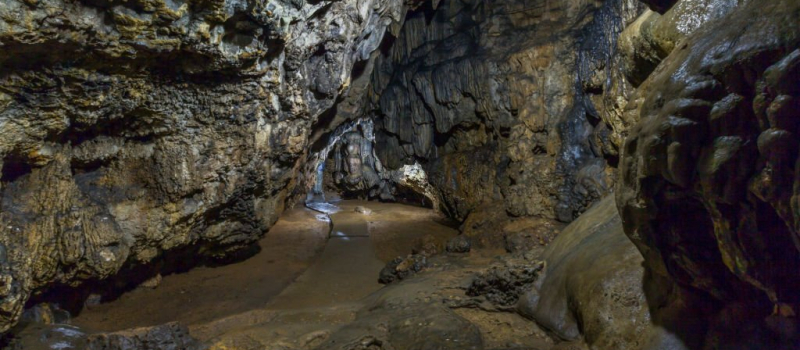 Mawsamai-caves