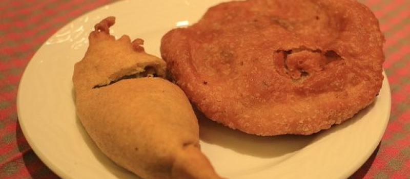 mirchi-vada-food-of-rajasthan