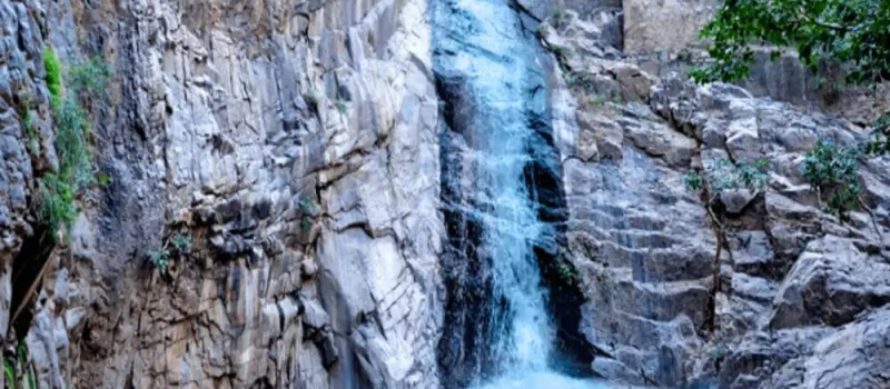 garwaji-waterfalls