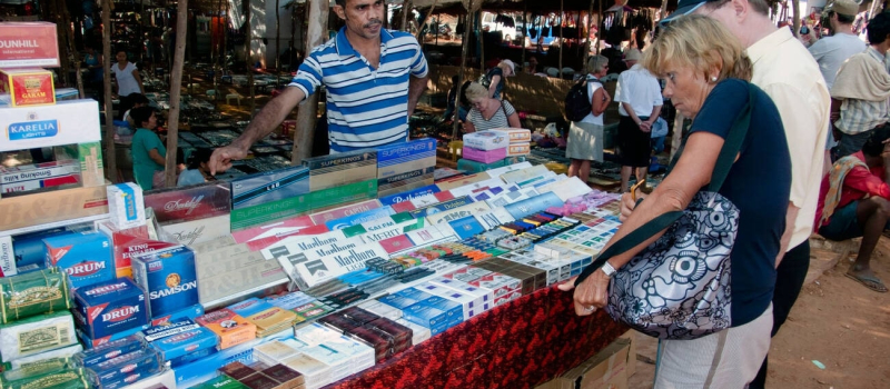 anjuna-flea-market-books