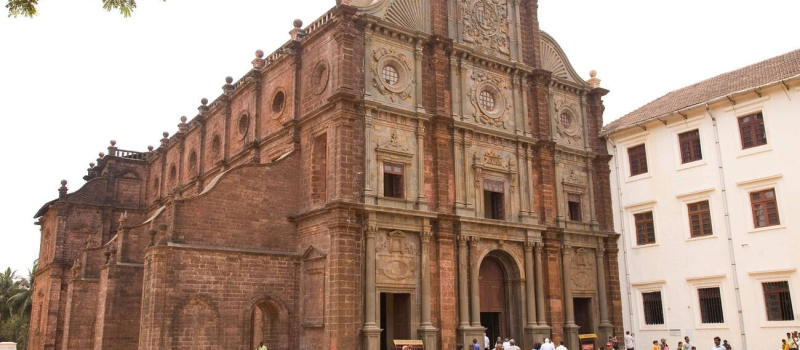 basilica-of-bom-jesus-goa-must-view-attractions