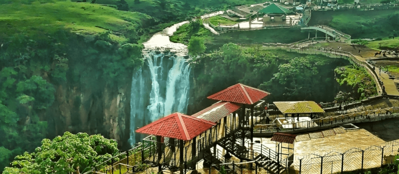 best-time-to-visit-patalpani-waterfall