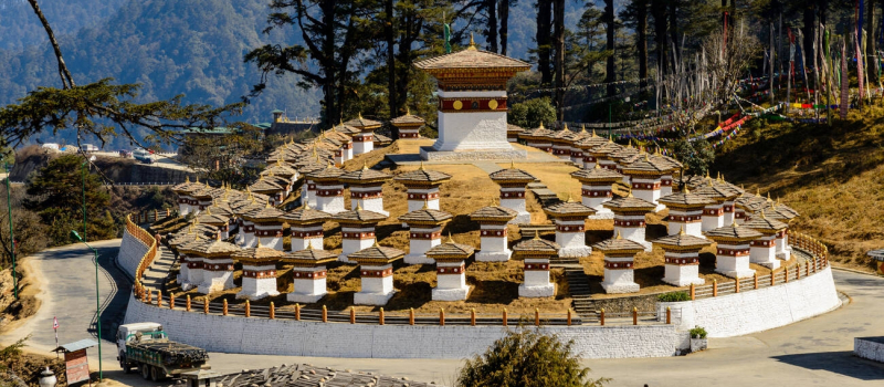 dochula-pass-in-bhutan