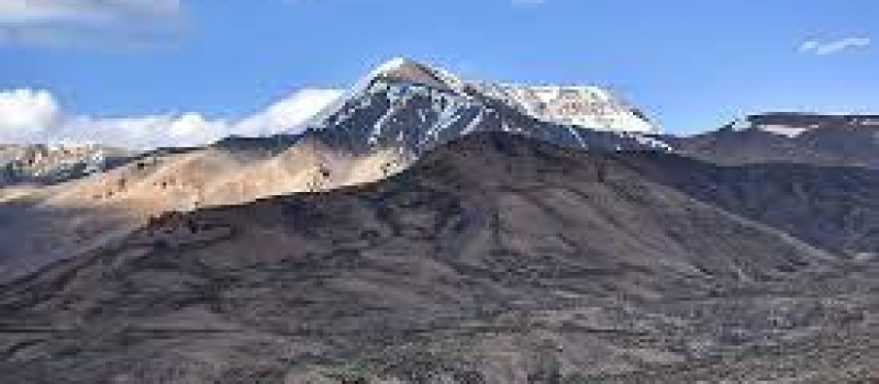 kanamo-peak-trek