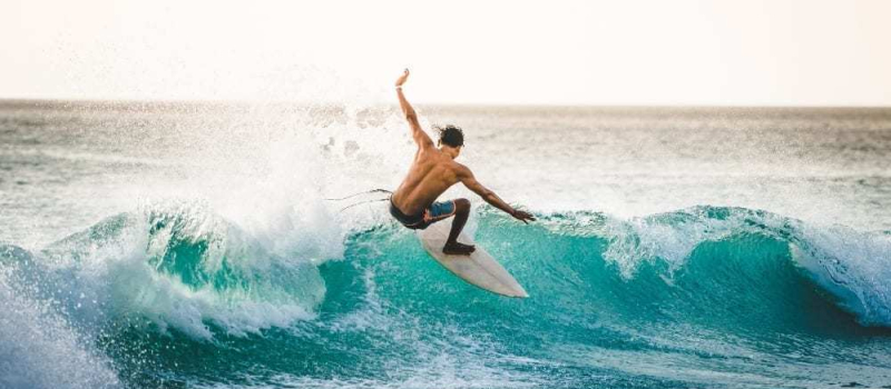 surfing-activities-to-do-in-bali
