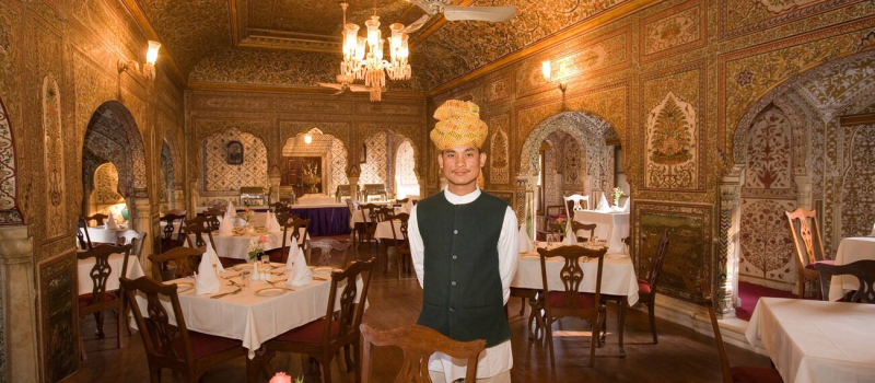 famous-restaurants-near-nahargarh-fort-min