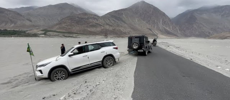 off-road-driving-in-leh-ladakh