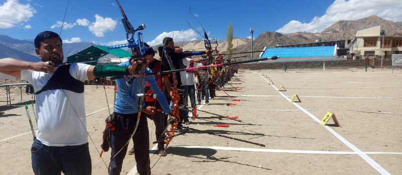 archery-adventure-sports-in-ladakh