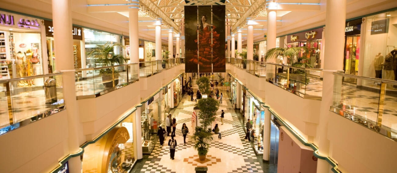 shopping-mall-of-the-emirates-in-dubai