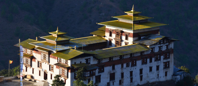 trashigang-dzong-temple-in-bhutan