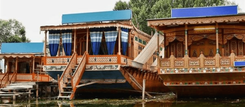 kashmir-houseboat-stays