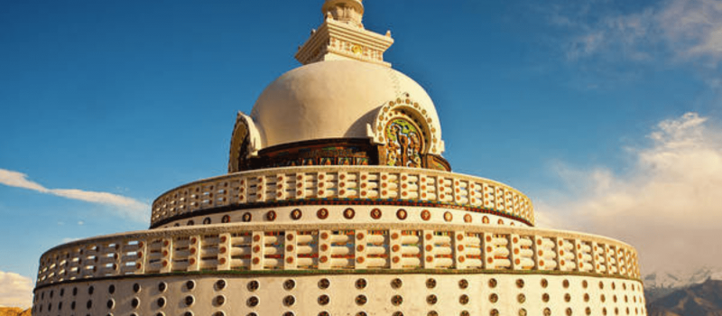 shanti-stupa-art