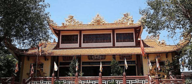 pham-lam-pagoda-vietnam