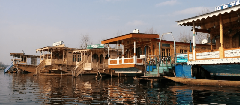 mughal-houseboats-hotels-in-srinagar