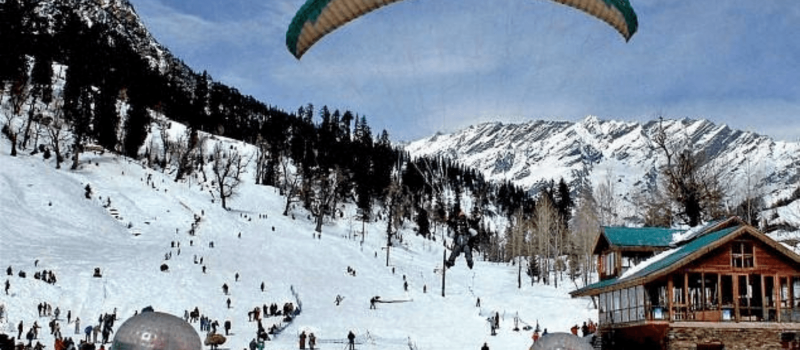 solang-valley-paragliding-places-in-india