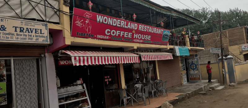 wonderland-restaurant-coffee-house-in-ladakh